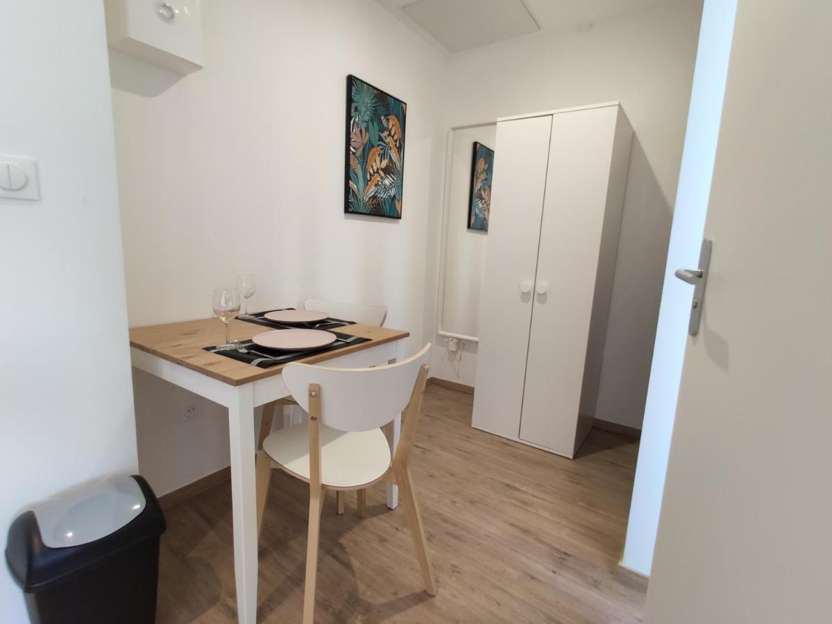 Residence Jehan Froissart Valenciennes Eksteriør billede