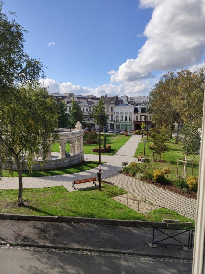 Residence Jehan Froissart Valenciennes Eksteriør billede