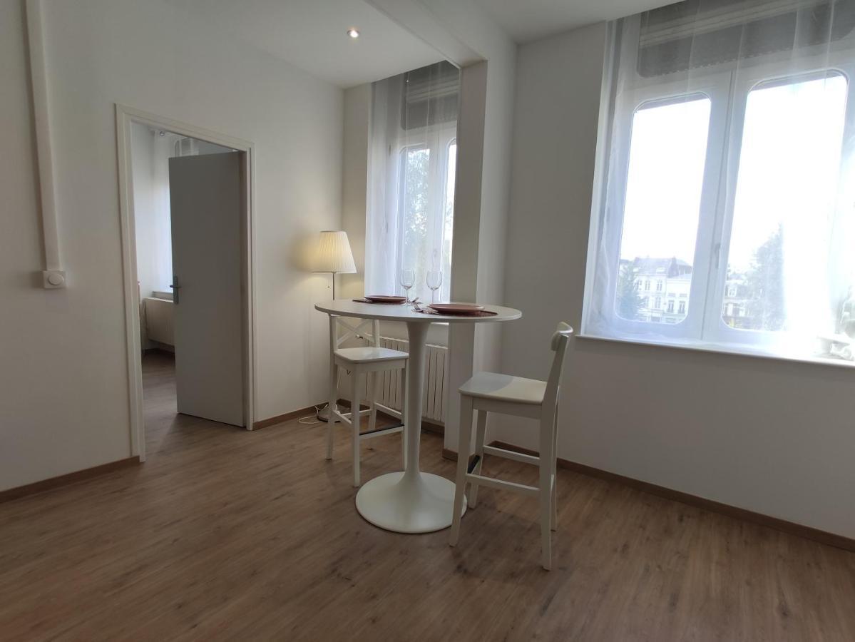Residence Jehan Froissart Valenciennes Eksteriør billede