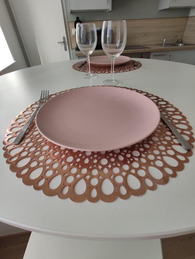 Residence Jehan Froissart Valenciennes Eksteriør billede
